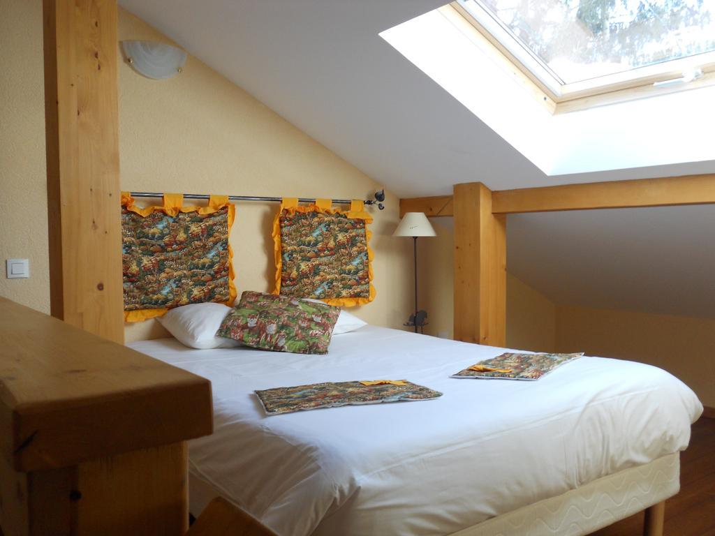 Auberge La Ferme De Ferrieres Annecy Exterior photo